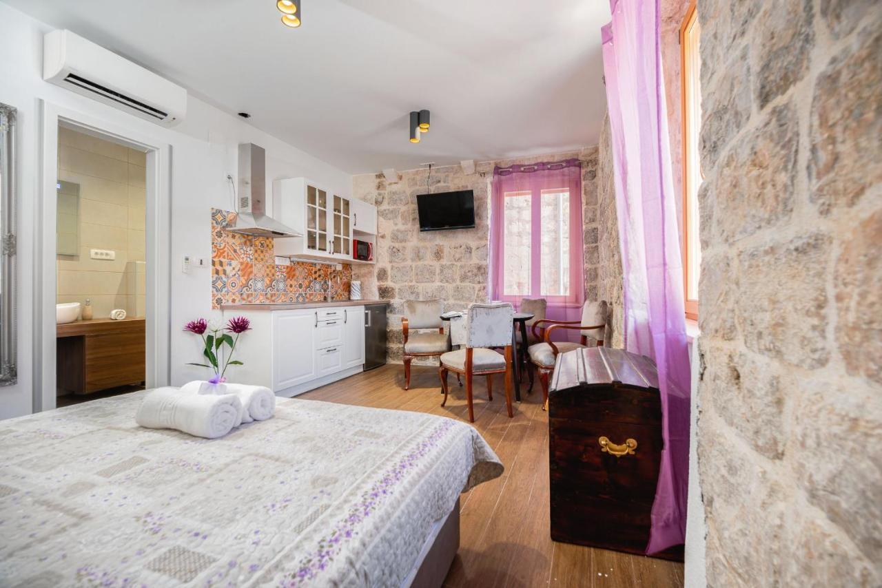 Апарт отель Vintage House Al Pozzo Хвар Экстерьер фото